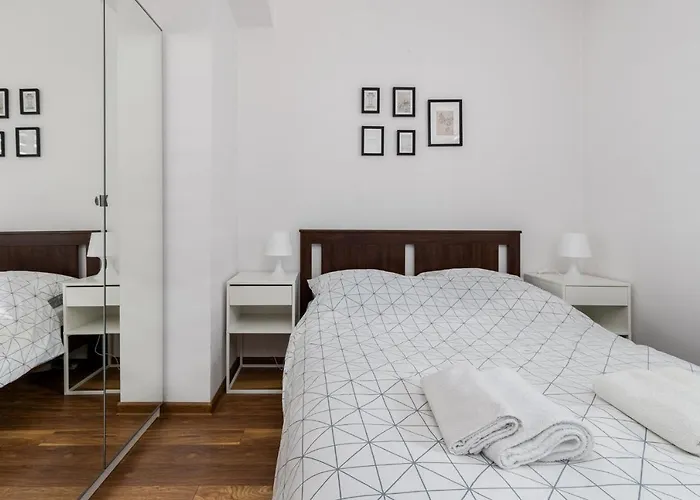 Zablocie Location To Explore 아파트 *